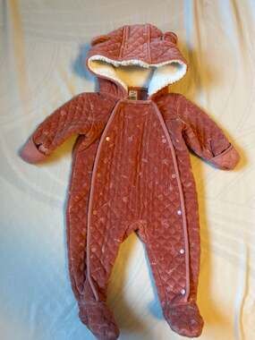 NORDSTORM Mauve Velour Bunting Snowsuit Size 9 months
